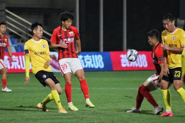 足球直播平台-“遗忘之星”灵光一现拯救莱科 海港锋线下场怎么排